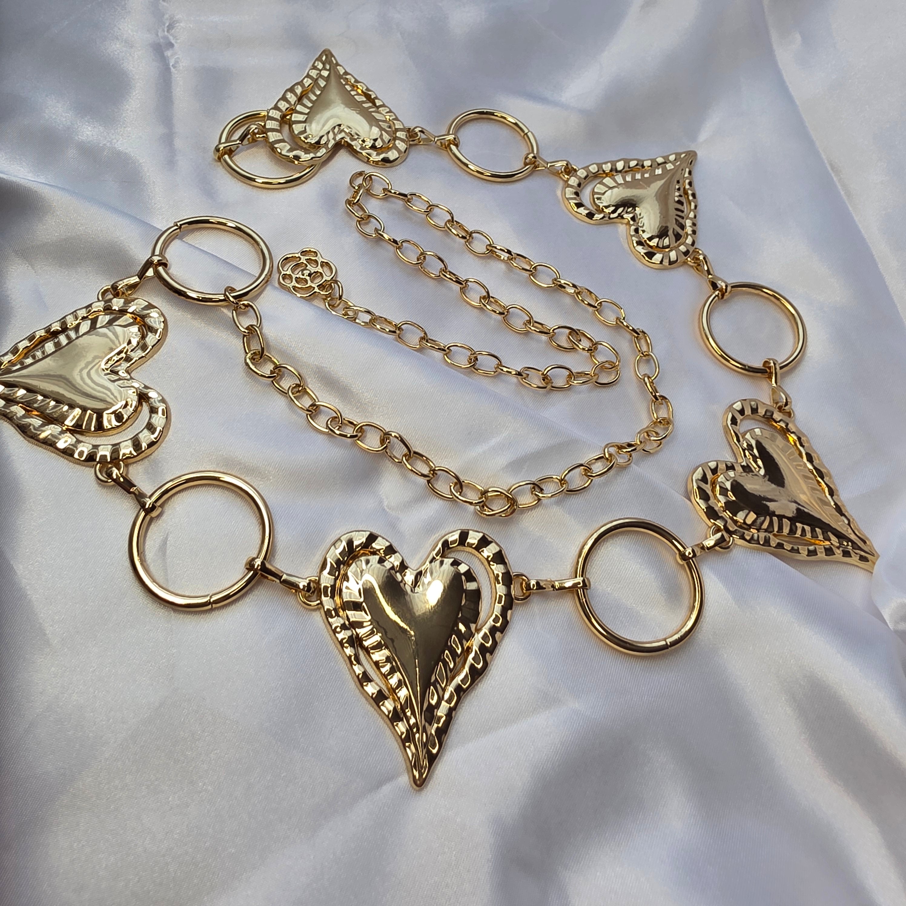 Ceinture chaine coeurs
