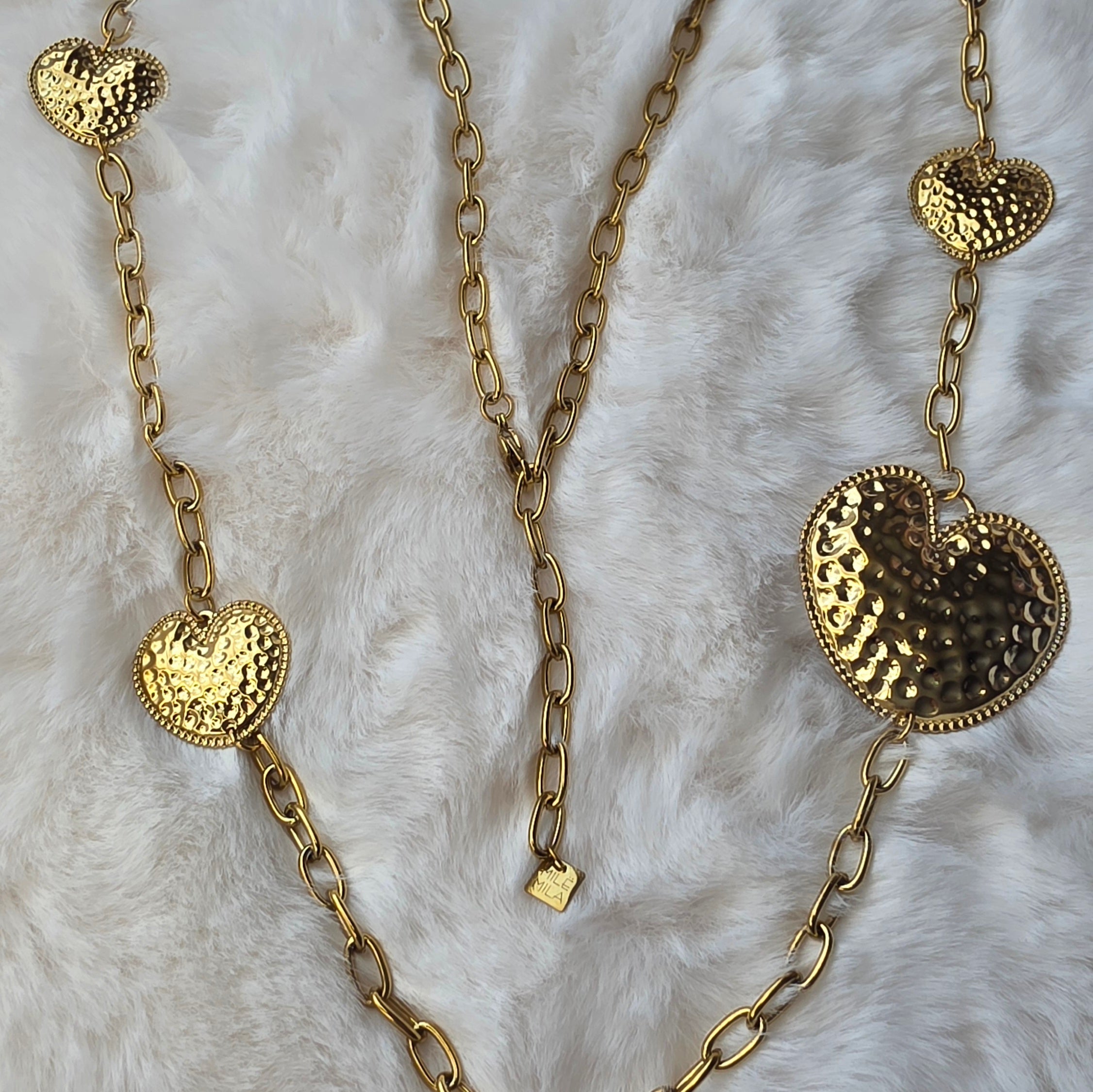 Collier Laurina