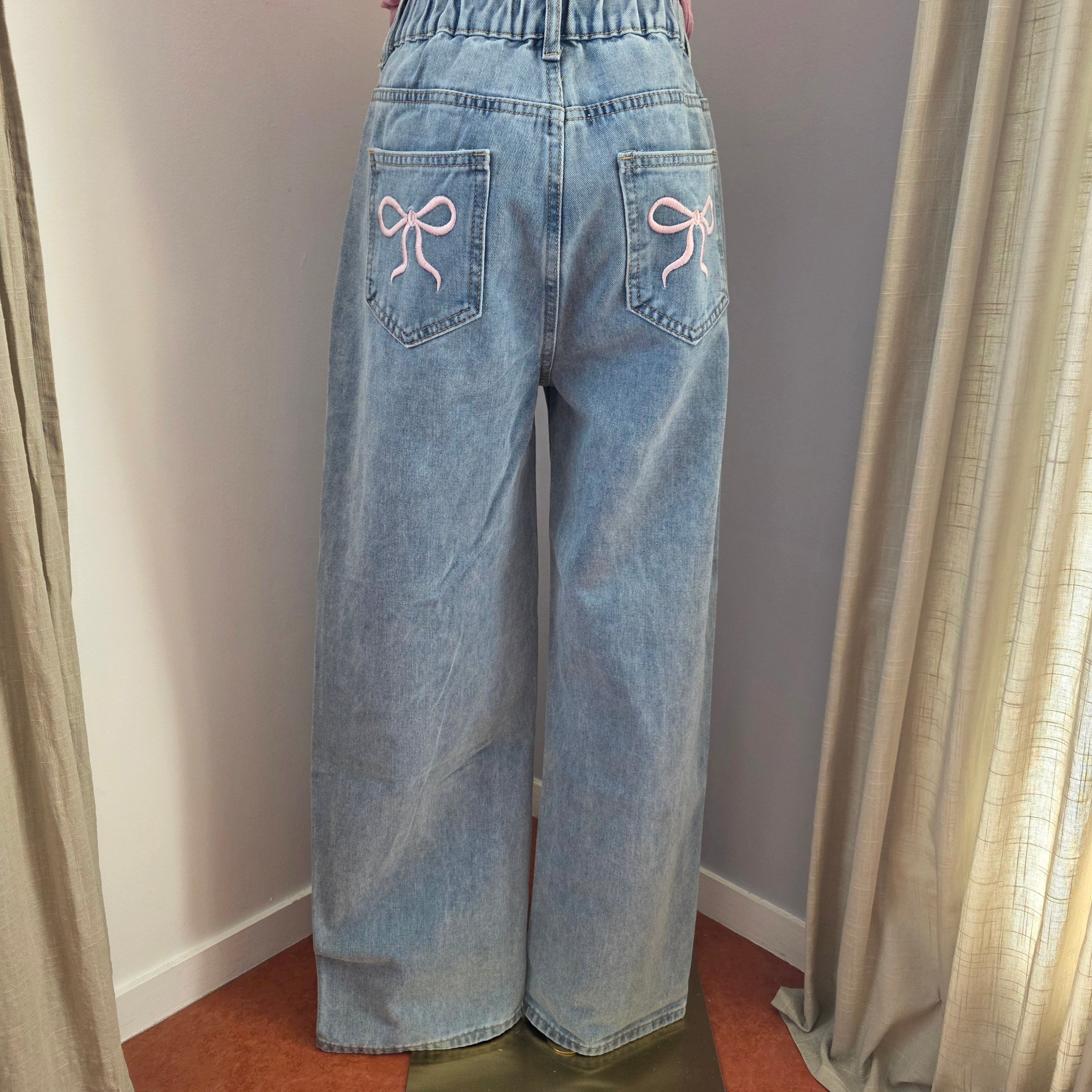 Jeans nœuds rosés