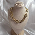 Collier Christina
