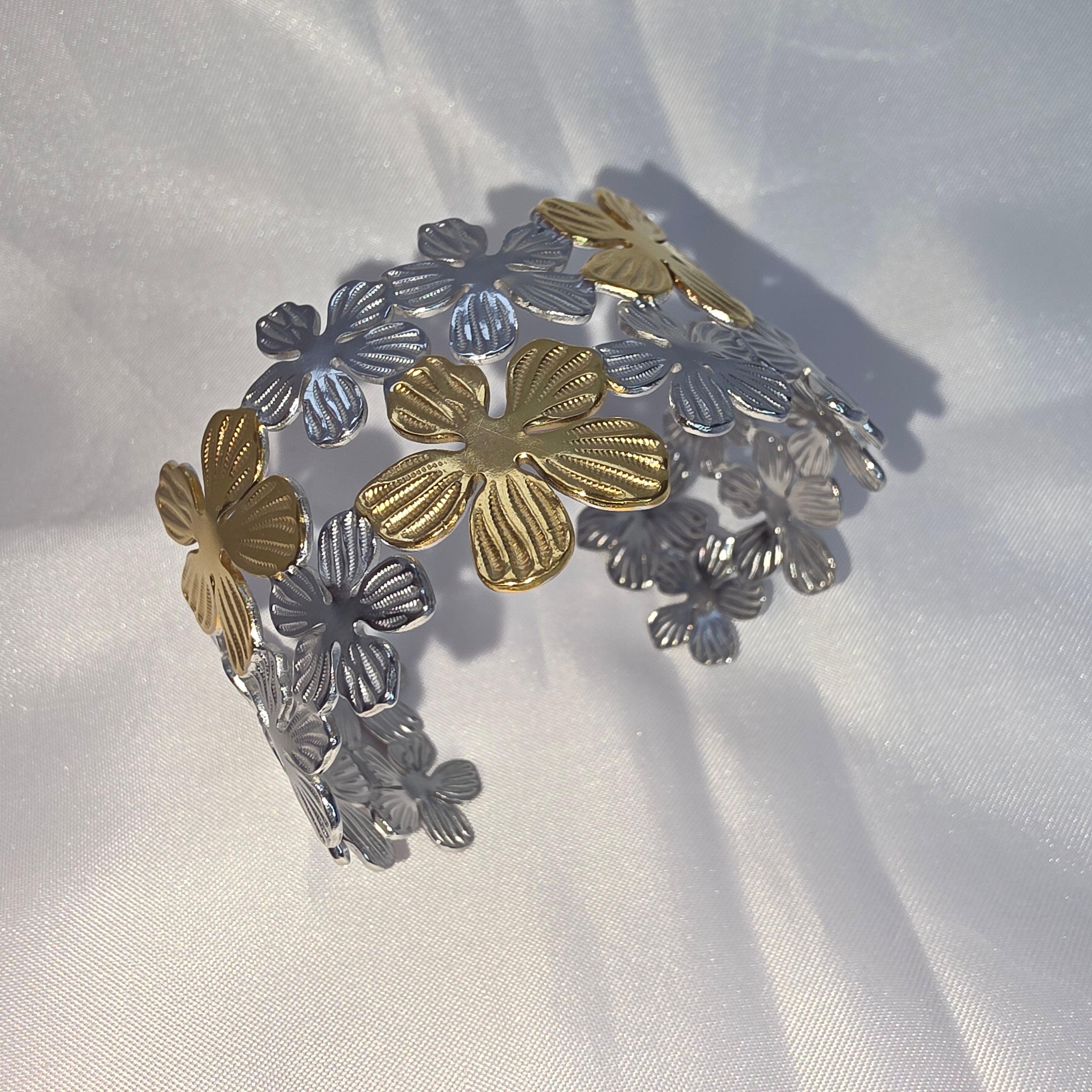 Bracelet Manchette fleurs Bicolores