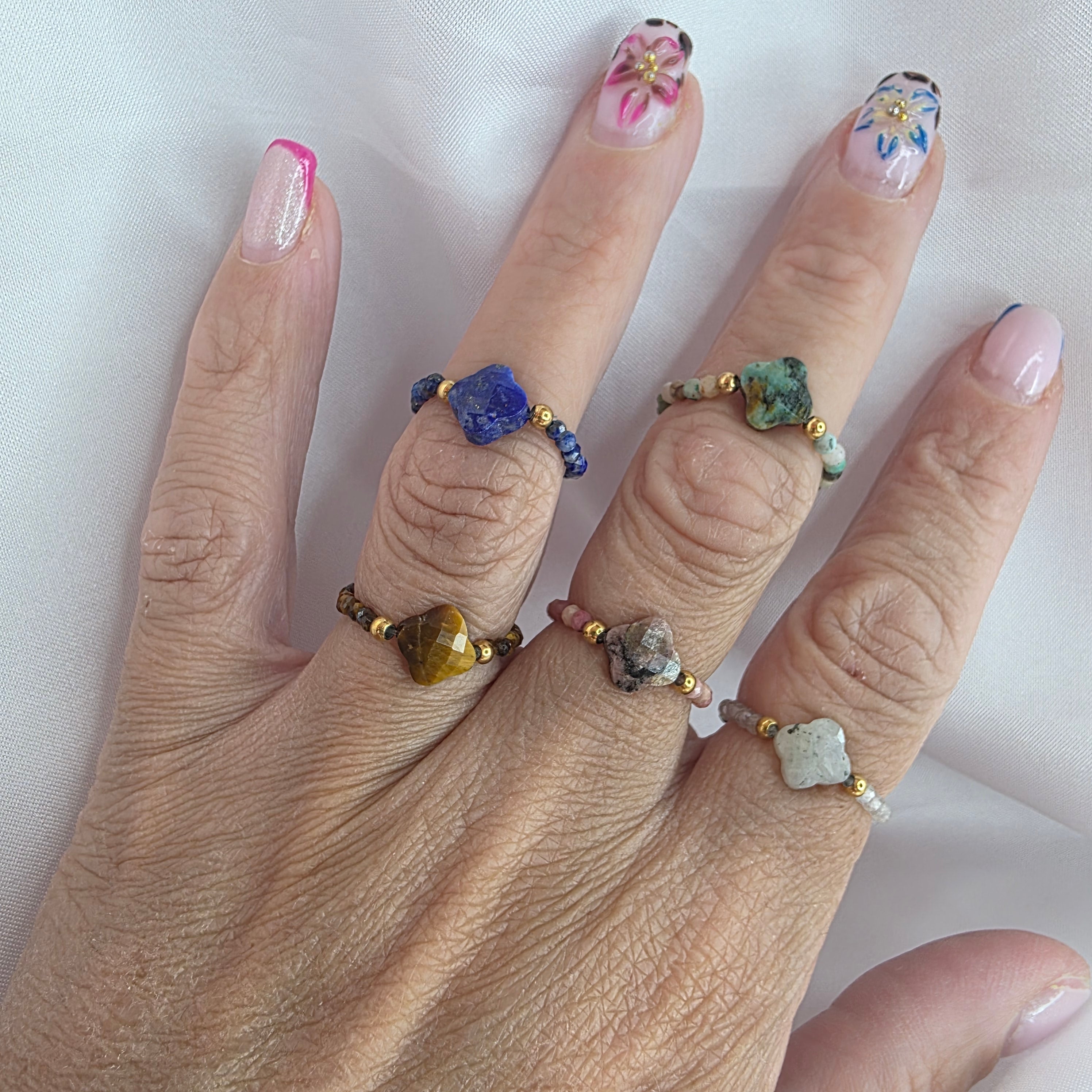 Bague élastique pierre naturelle