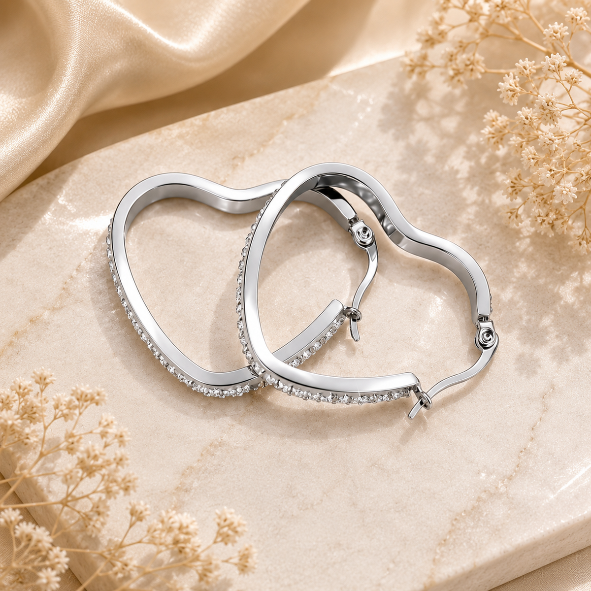 Boucles d'oreilles Creolina Coeur argenté Strass